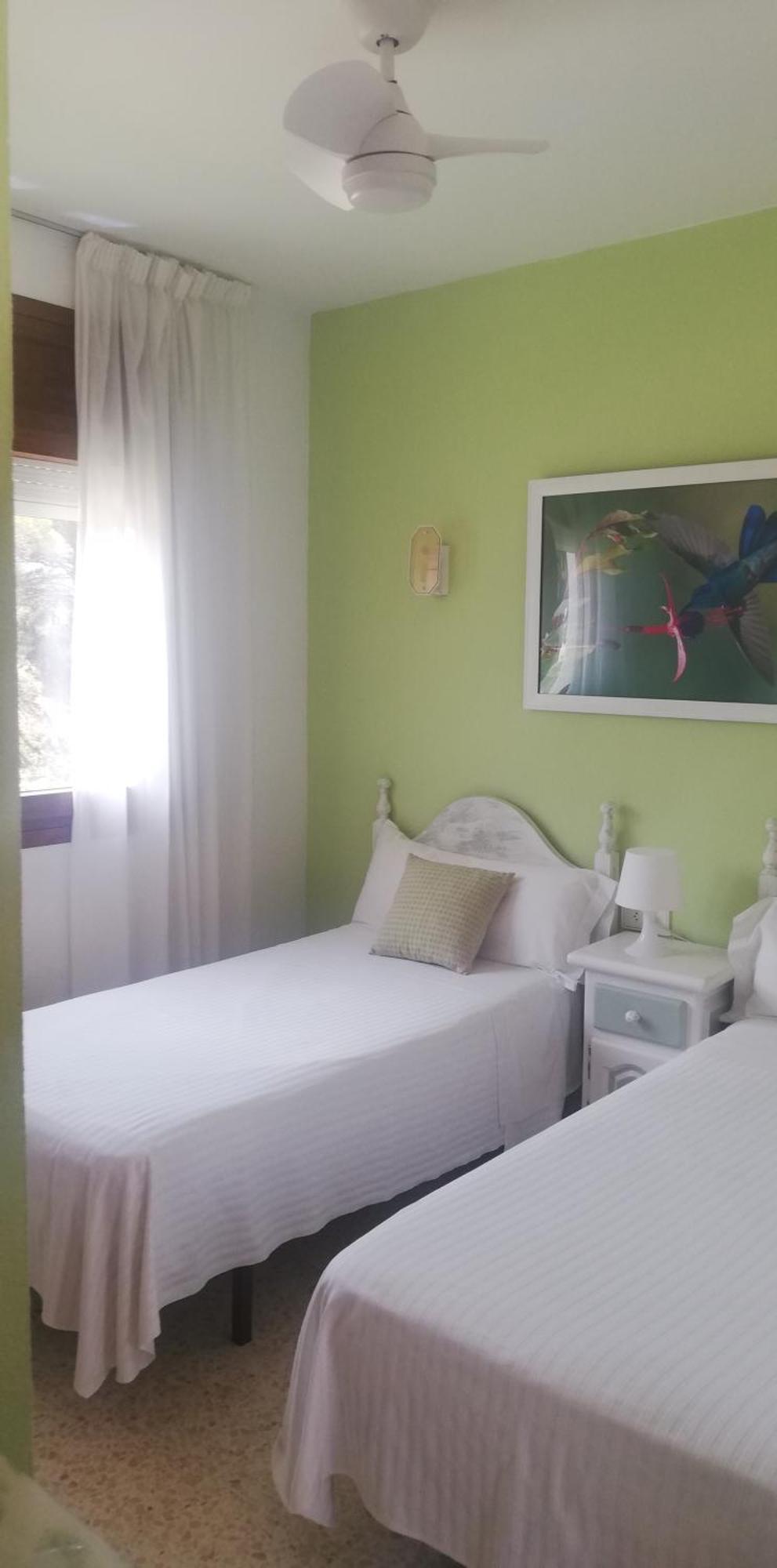 Hostal Los Pinares Lloret de Mar Exterior foto